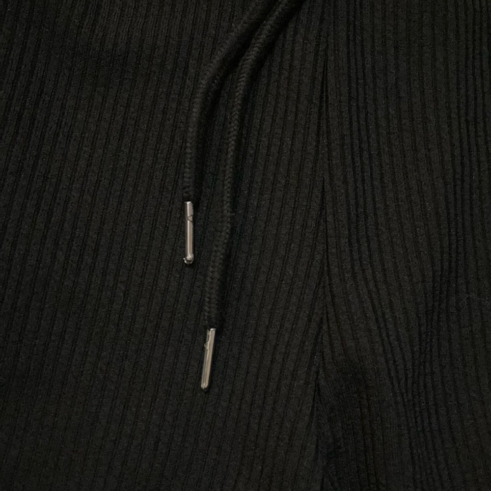Silk & Salt Black Ribbed Shorts with Drawstring Waist - Picture 6 of 14